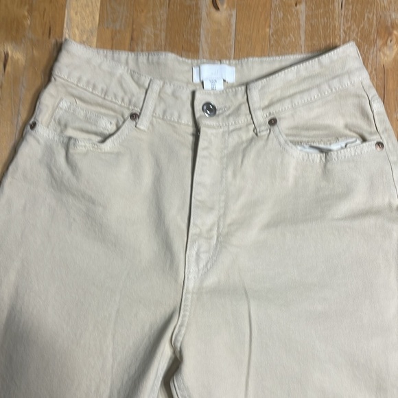 Women’s H&M jeans - Picture 4 of 11